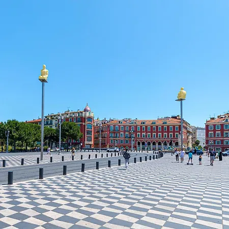 Appartement La Promenade Des Et Louis Vuitton à 200m *